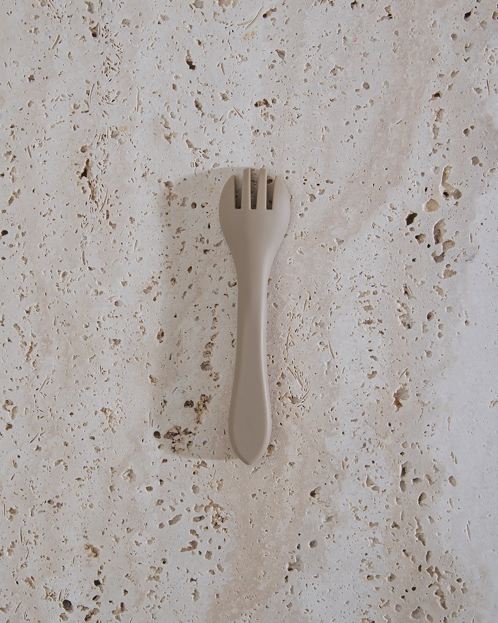 Barngaffel i silikon - Taupe - Image 2
