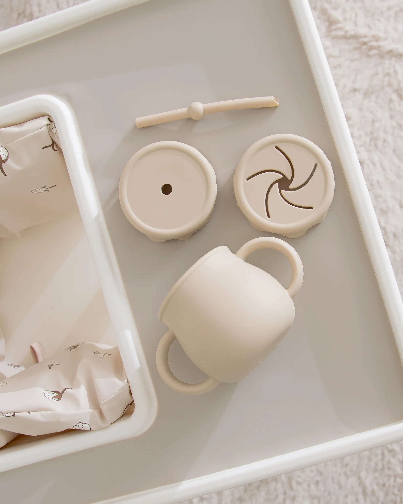 Mugg/snackbox med sugrör & lock - Beige - Image 2