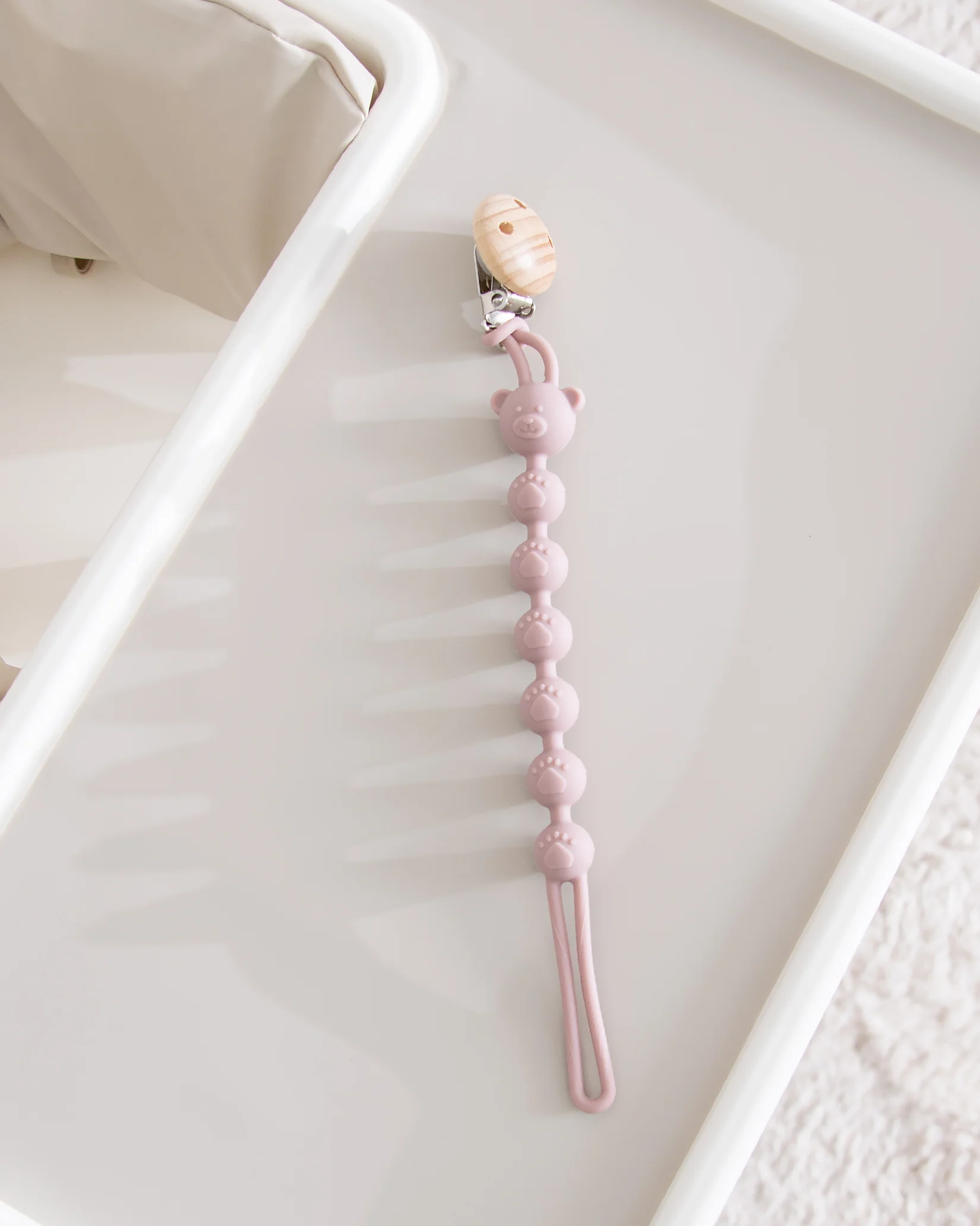 Napphållare i silikon - Teddy - Blush Pink