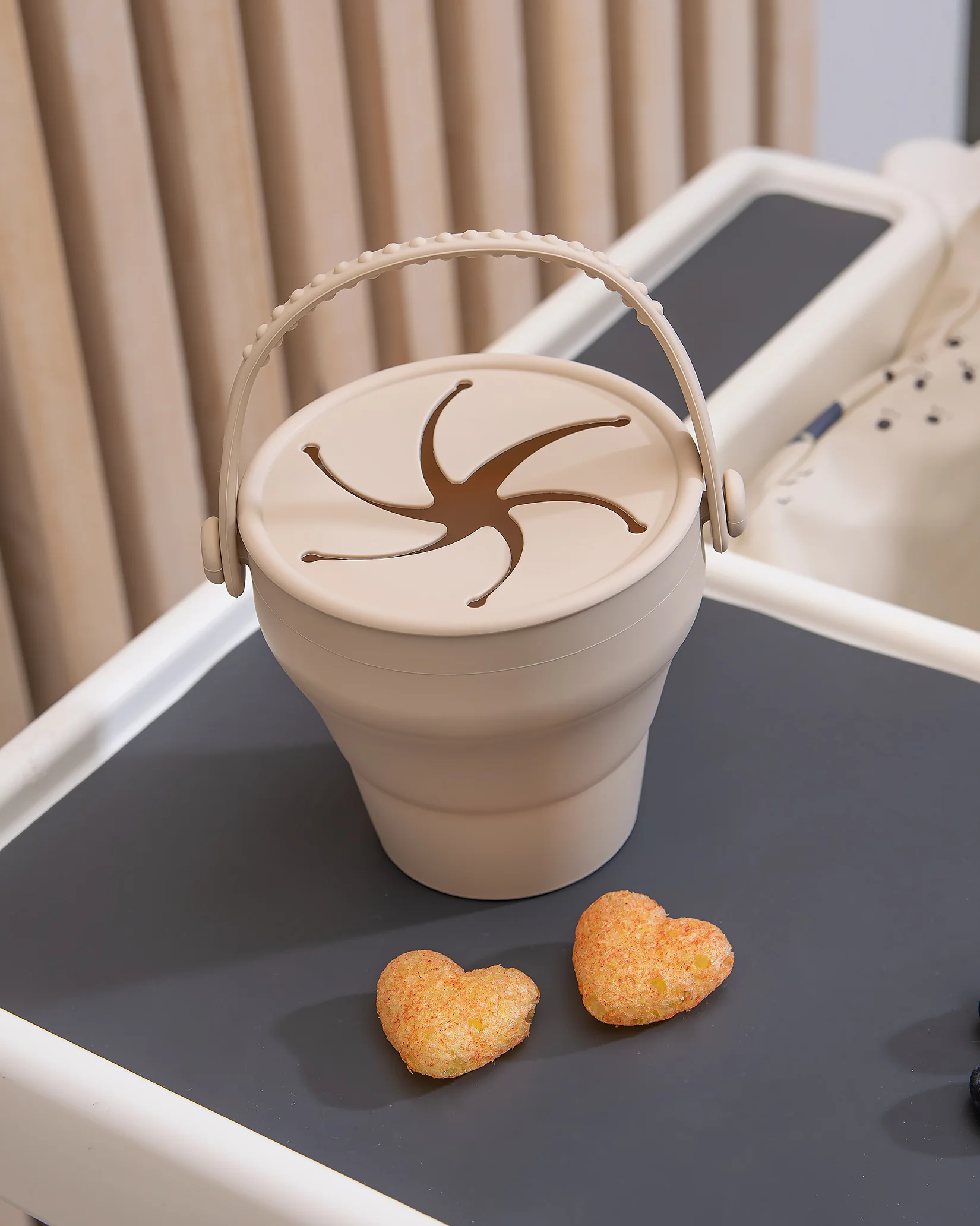 Snackbox med lock - Beige - Image 2