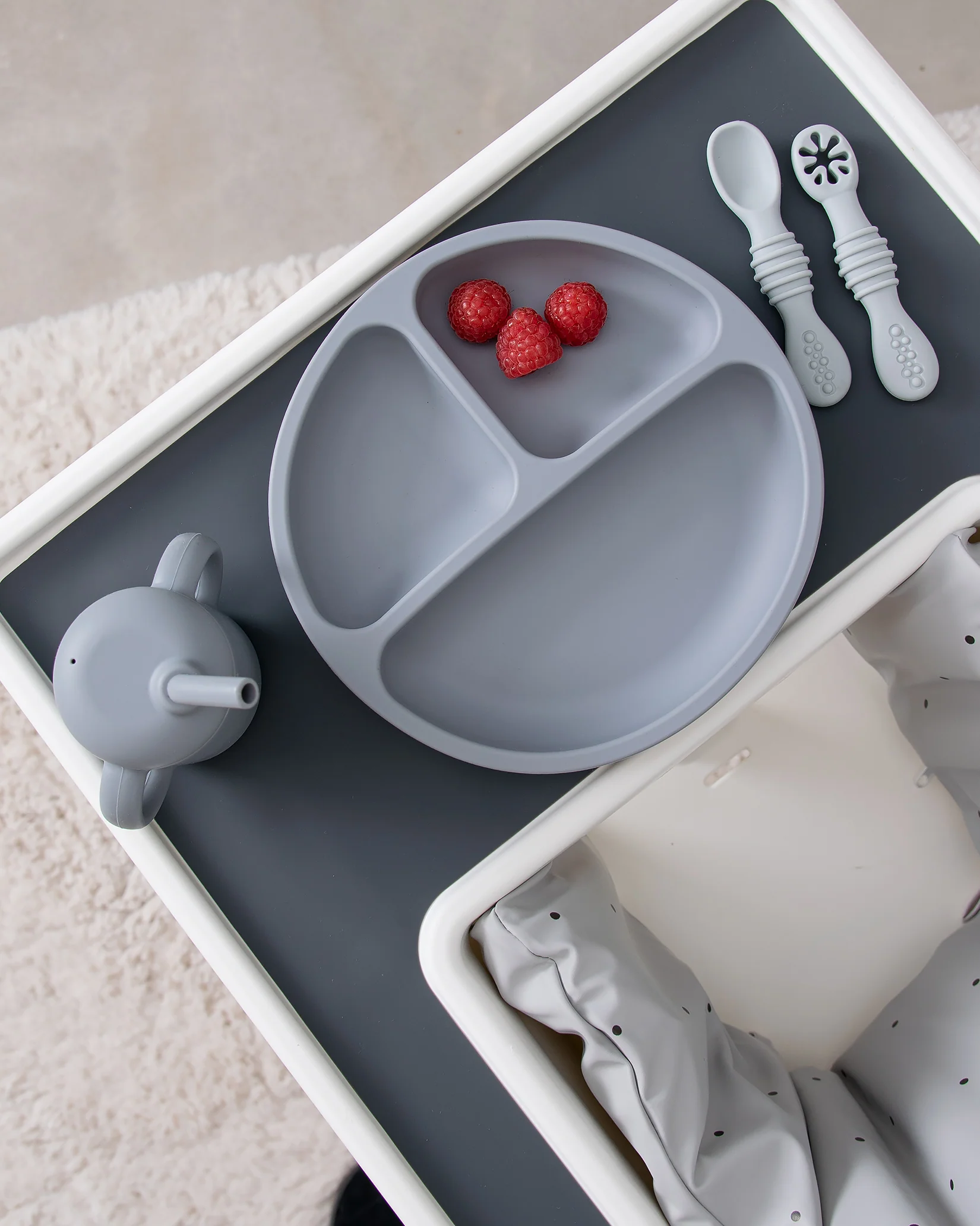 Uppdelad Barntallrik 4 Sugproppar - Grey