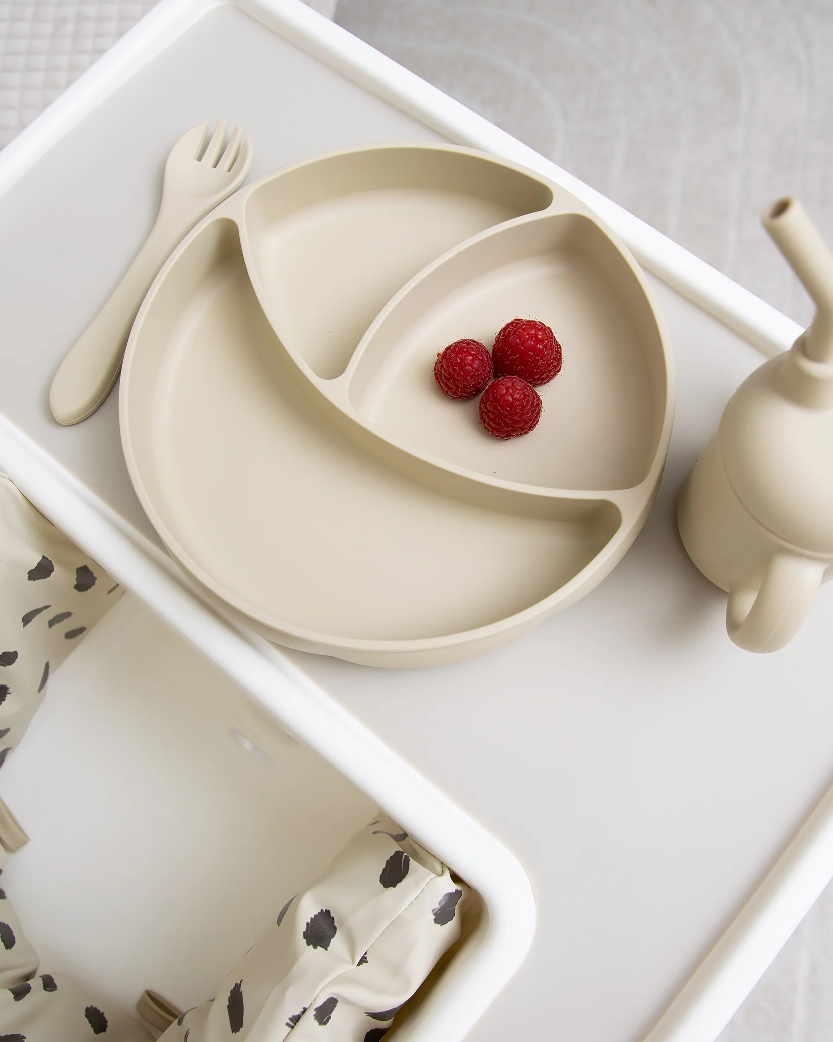 Uppdelad Barntallrik Med Sugpropp - Beige