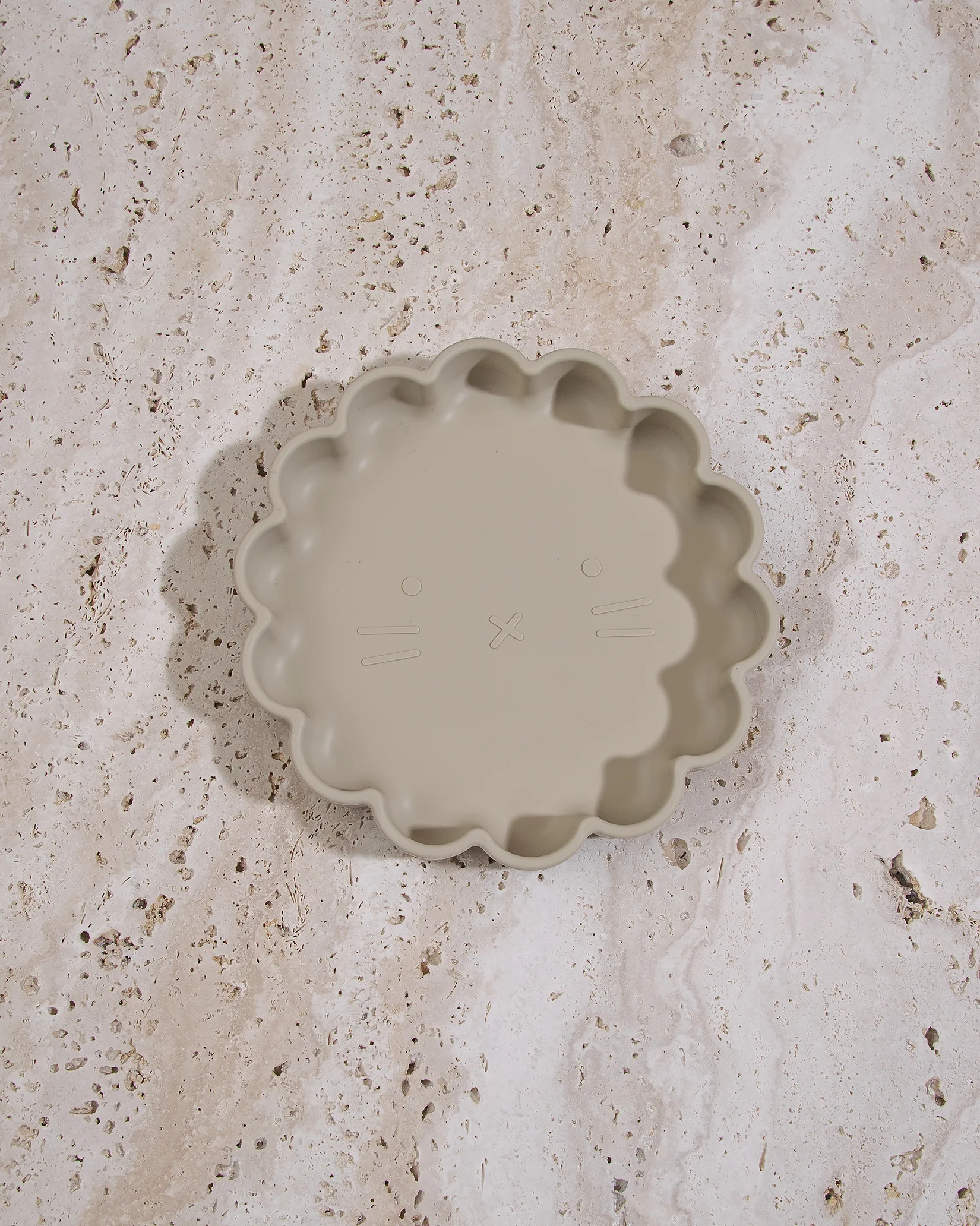 Vågig Tallrik - Beige - Image 10